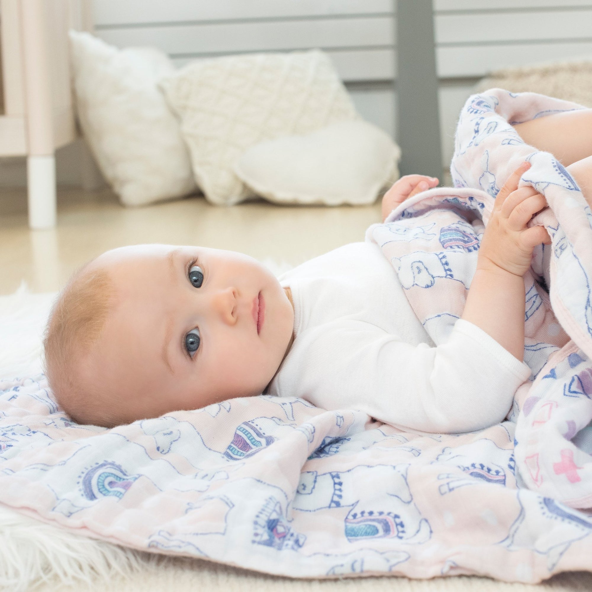 Aden and Anais Dream Blanket Tail Blooms